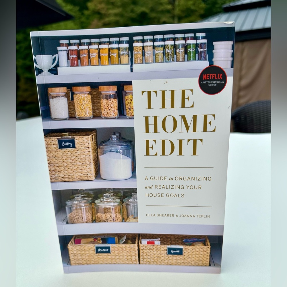The Home Edit: A Guide to Organizing and Realizing Your House Goals Brand New